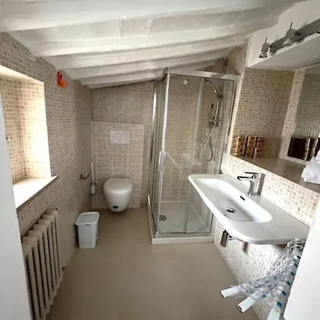 Big Apt With View -super Central *